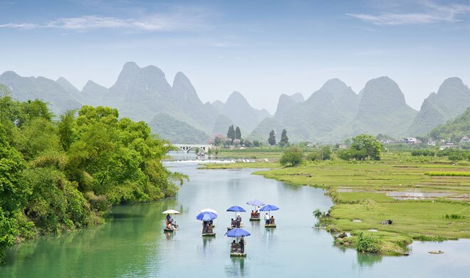 One-Day Yangshuo Countryside and Li River Highlights Tour