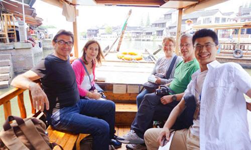 One-Day Zhouzhuang and Jinxi Water Town Tour: with boat and local food